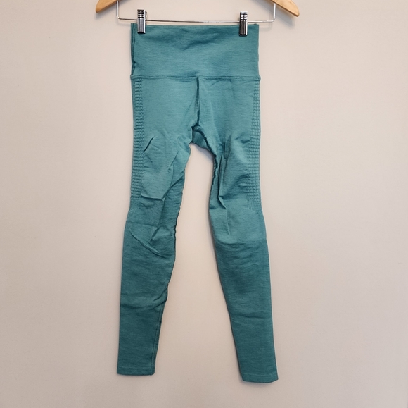 Lot of 3 Alphalete Halo Leggings - Turquoise, Red, Black - Small - Picture 3 of 10